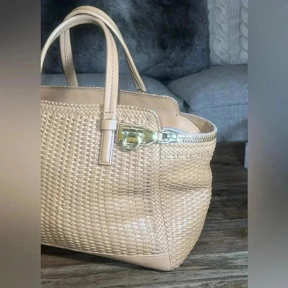 SALVATORE FERRAGAMO Woven, Designer Luxury Handbag, Camel, Leather Purse - Picture 7 of 16